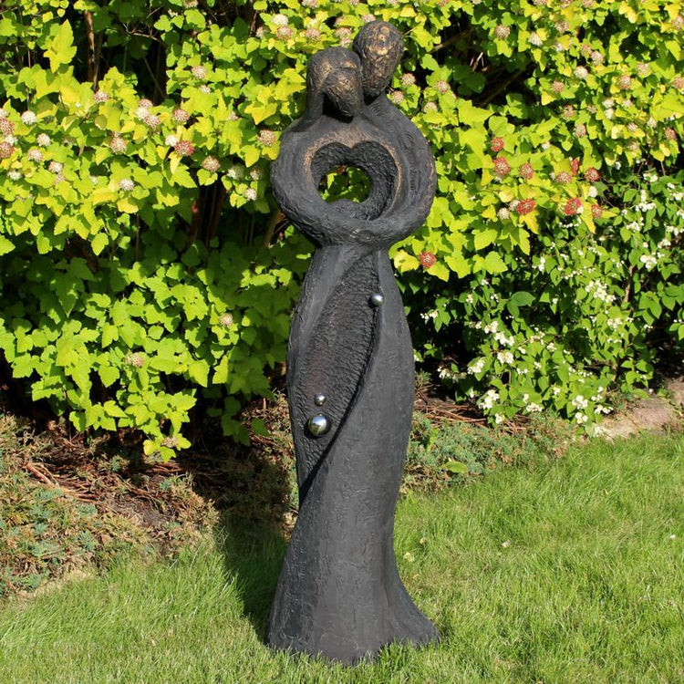 Purskkaevusõprade kuju kivi 138 cm - Kunstlilled