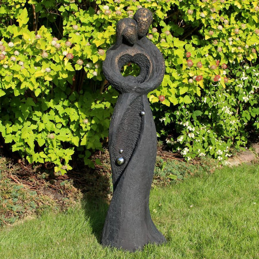 Purskkaevusõprade kuju kivi 138 cm - Kunstlilled