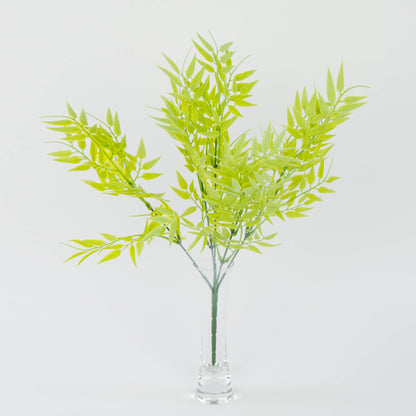 Vaalea vihreä koristeoksa